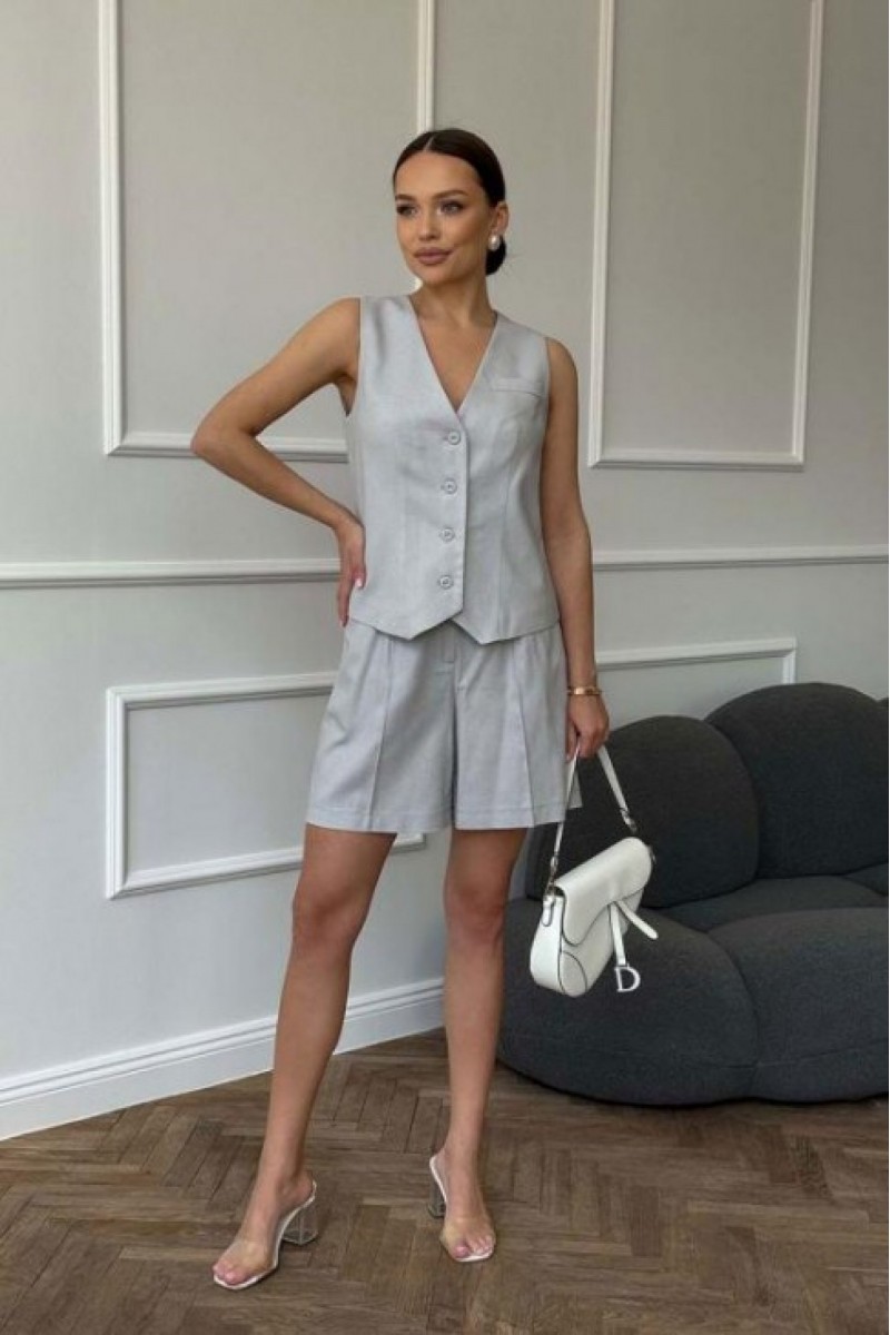 2044 Костюм с шортами