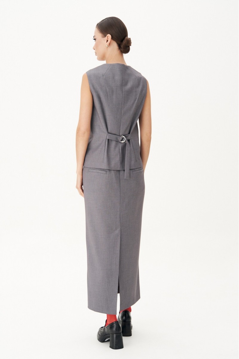 4879 жакеты , жилеты