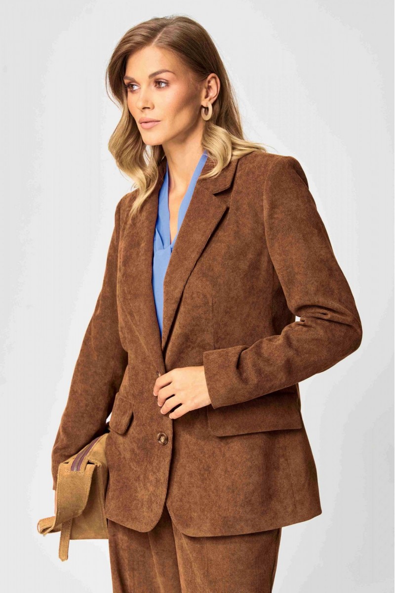 15377 жакеты , жилеты