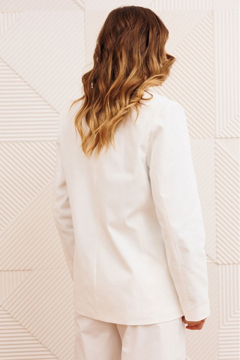 15377 жакеты , жилеты