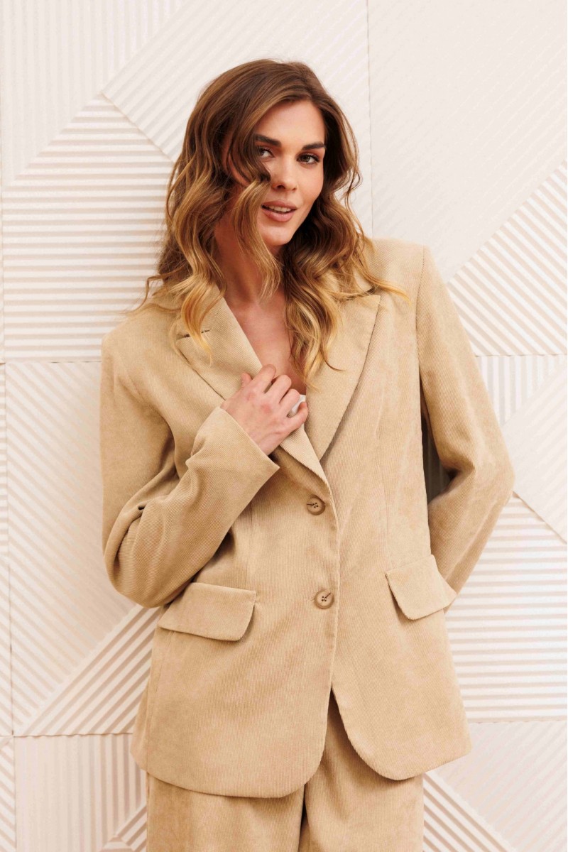 15377 жакеты , жилеты