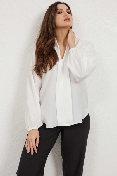 С925 белый блузы и рубашки