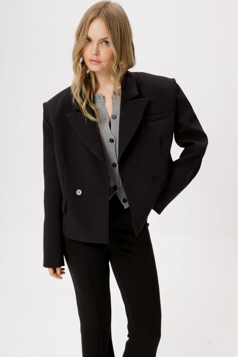 6406 жакеты , жилеты